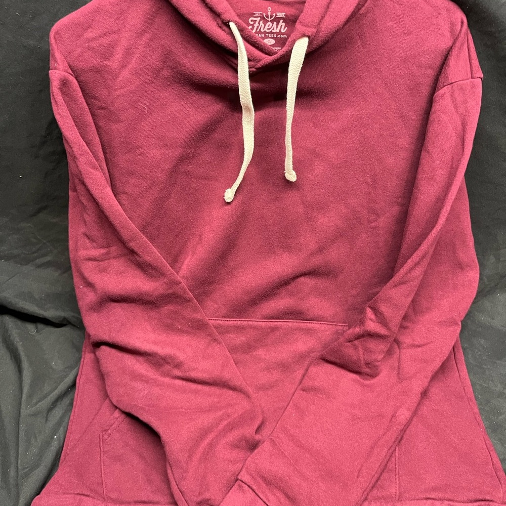 2 Men’s Size Large Fresh Clean Tee Hoodies. One pull over one zip up